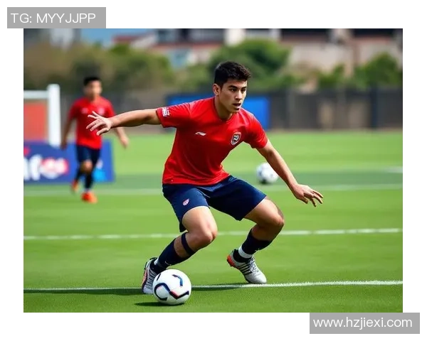 迪巴拉在足球场上的华丽转身与未来发展潜力的深度解析